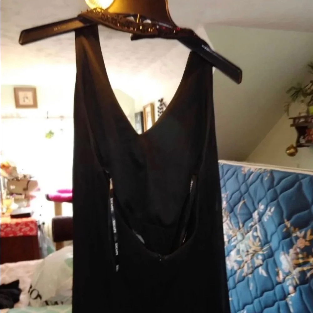 Special occasion/cocktail halter top dress